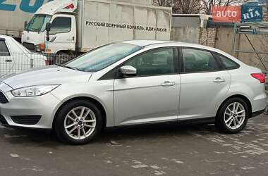 Седан Ford Focus 2015 в Днепре