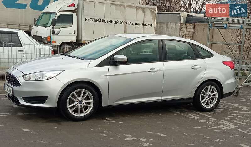 Седан Ford Focus 2015 в Днепре
