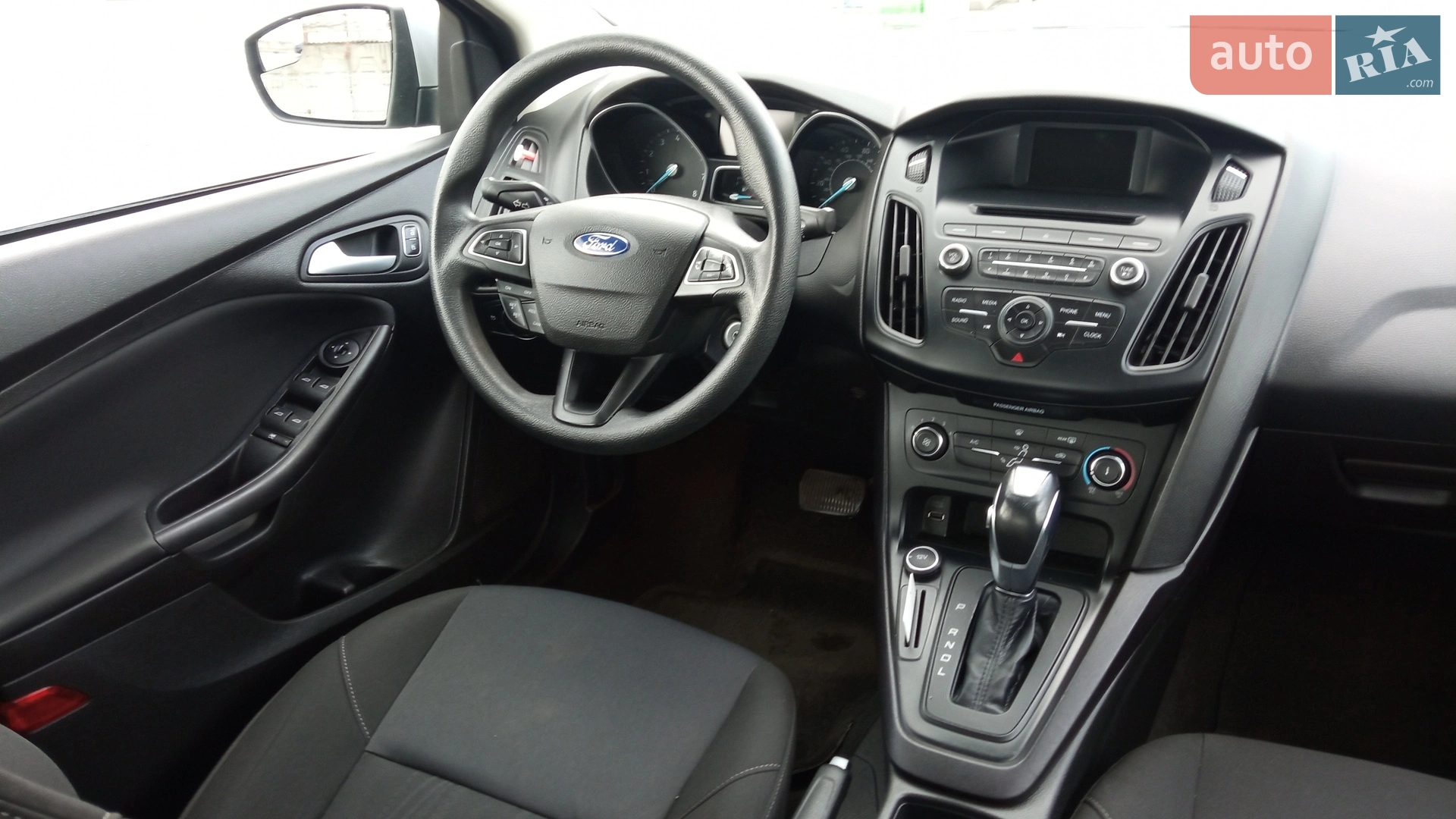 2015 Ford Focus - мініатюра 15