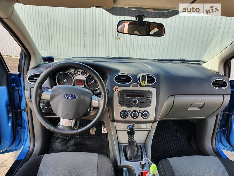 Хэтчбек Ford Focus 2011 в Коцюбинском