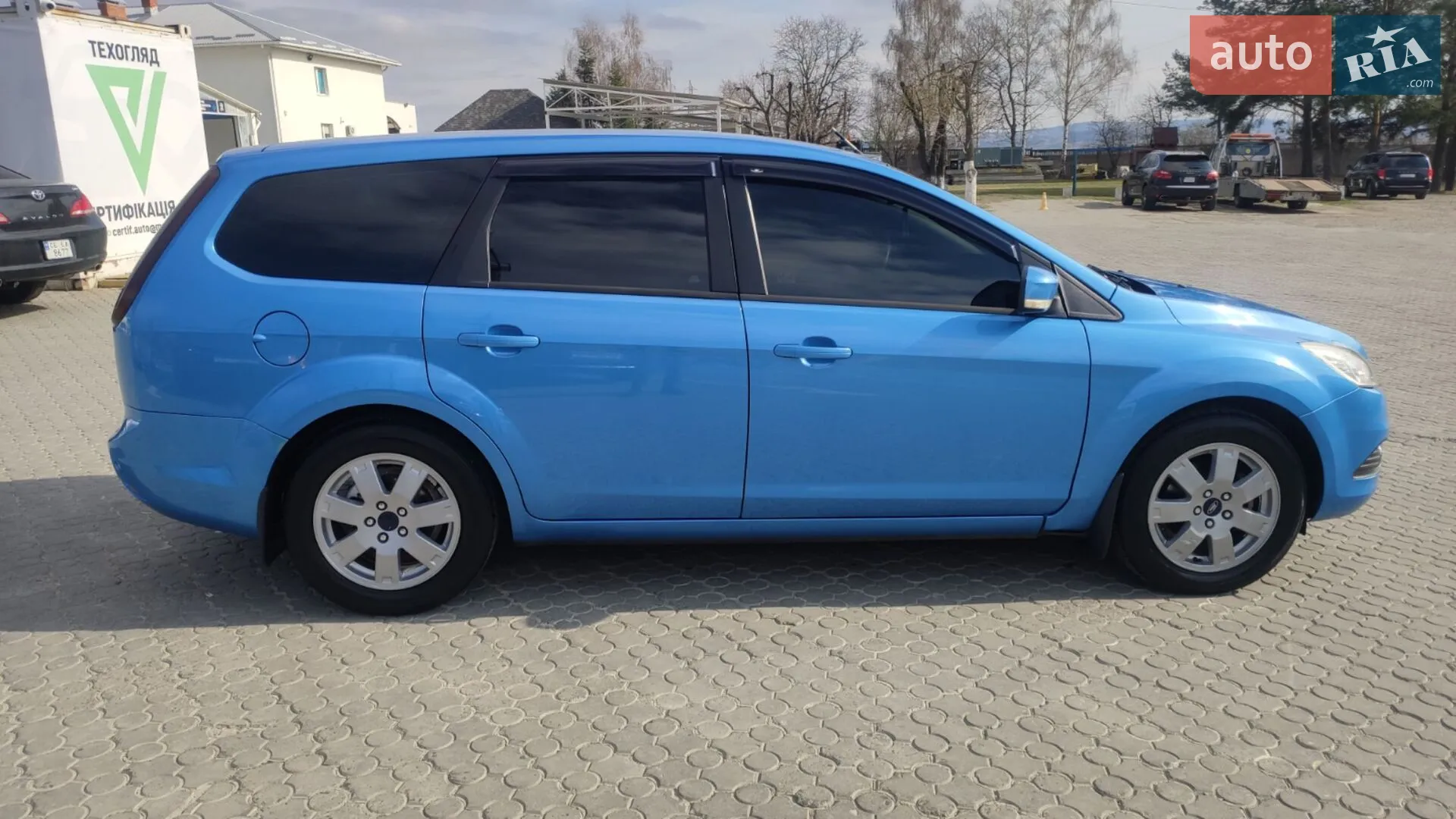 2010 Ford Focus - мініатюра 27