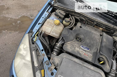 Универсал Ford Focus 2001 в 