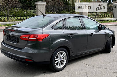Седан Ford Focus 2018 в 