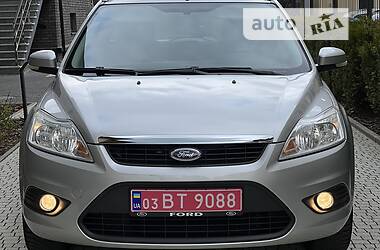 Универсал Ford Focus 2010 в 