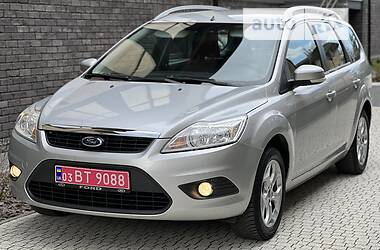 Универсал Ford Focus 2010 в 