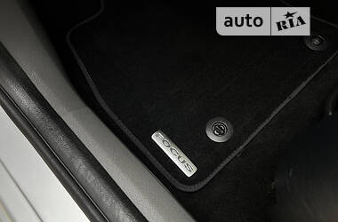 Универсал Ford Focus 2010 в 