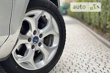 Универсал Ford Focus 2010 в 