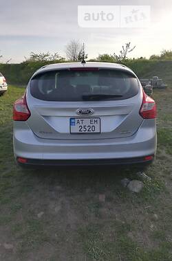 Хэтчбек Ford Focus 2012 в Ивано-Франковске