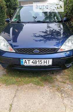 Хэтчбек Ford Focus 2004 в Тысменице