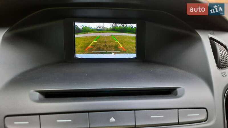 Седан Ford Focus 2015 в Киеве фото 20 Седан Ford Focus 2015 в Киеве