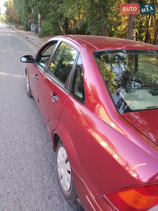 Седан Ford Focus 1998 в Первомайске