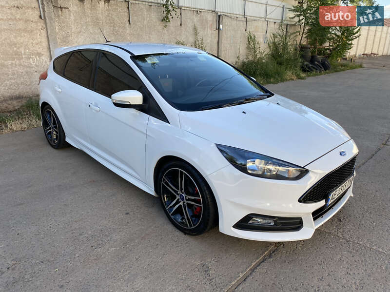 Хэтчбек Ford Focus 2018 в Кривом Роге