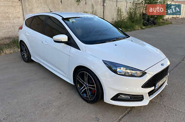 Хэтчбек Ford Focus 2018 в 