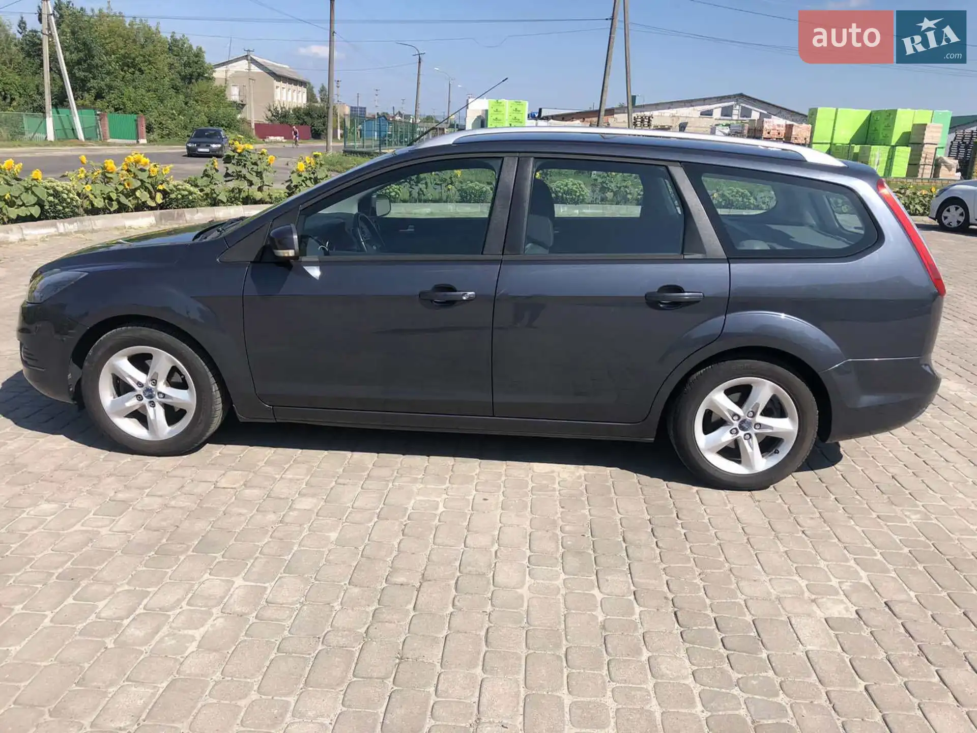 2010 Ford Focus - мініатюра 5