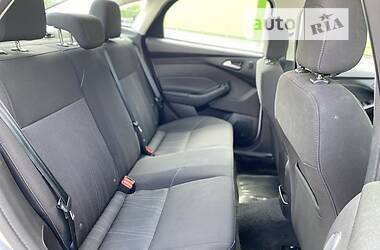 Седан Ford Focus 2018 в 