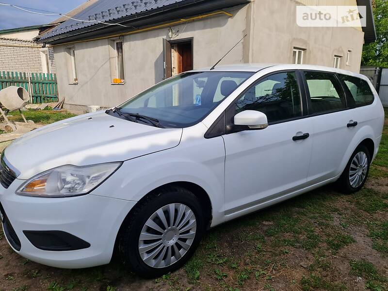 Универсал Ford Focus 2010 в Коростене