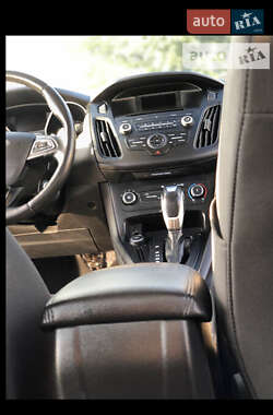 Седан Ford Focus 2016 в Львове