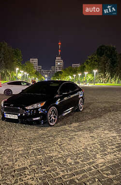 Седан Ford Focus 2016 в Львове