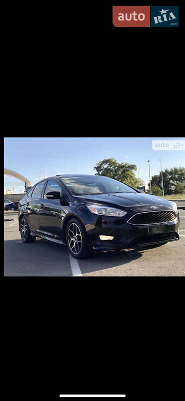 Седан Ford Focus 2016 в Львові
