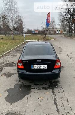 Седан Ford Focus 2005 в Березному