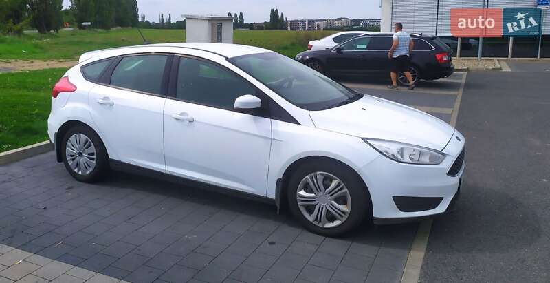 Хэтчбек Ford Focus 2017 в Львове