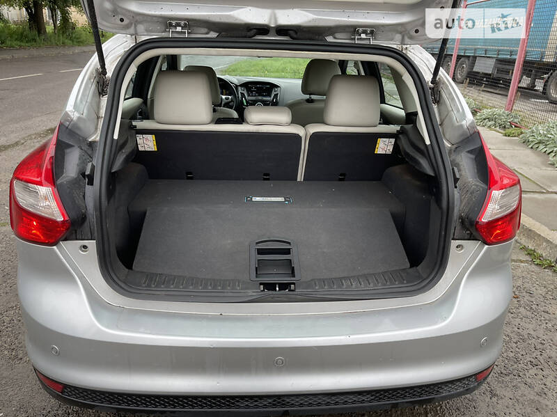 Хэтчбек Ford Focus 2014 в Львове