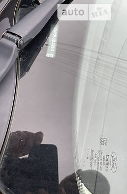 Хэтчбек Ford Focus 2014 в 