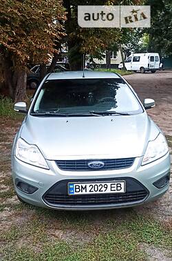 Хэтчбек Ford Focus 2010 в Ахтырке