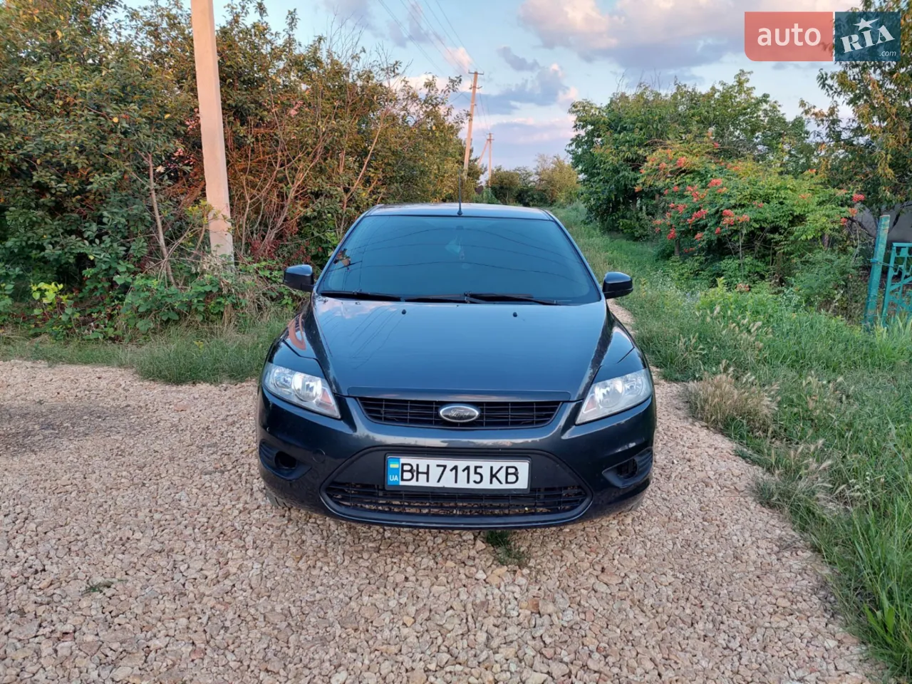 2010 Ford Focus - мініатюра 16