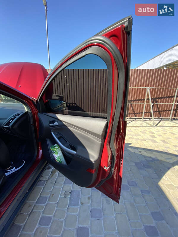 Седан Ford Focus 2014 в Теребовле
