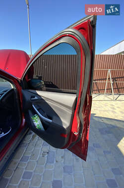 Седан Ford Focus 2014 в 