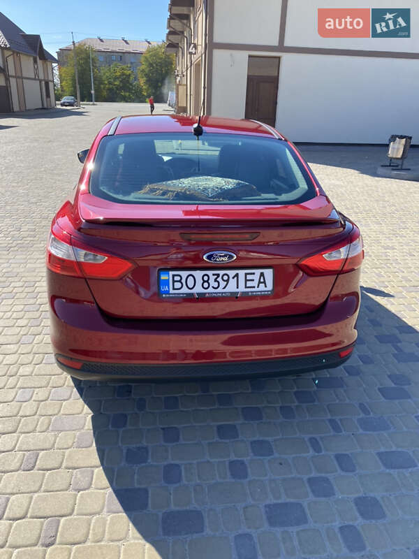 Седан Ford Focus 2014 в Теребовле