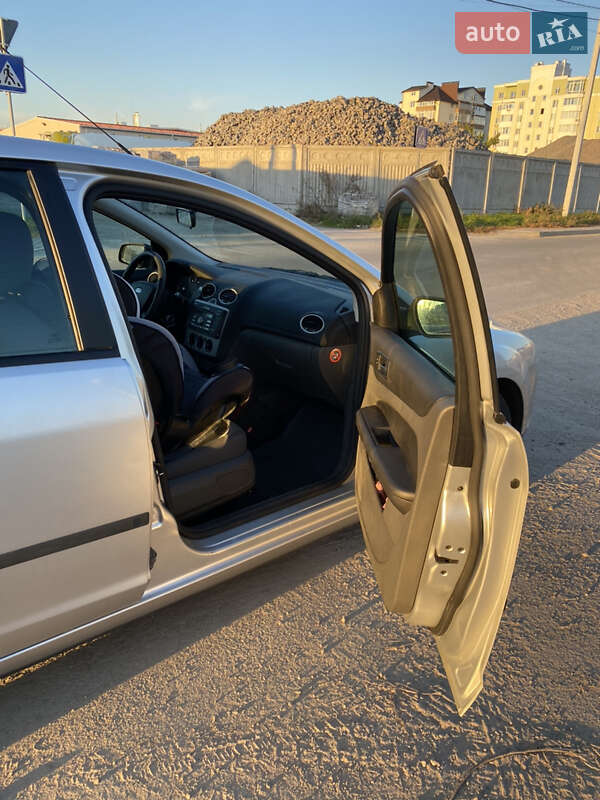 Універсал Ford Focus 2006 в Києві