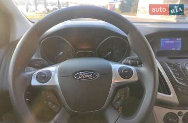 Хэтчбек Ford Focus 2012 в Умани