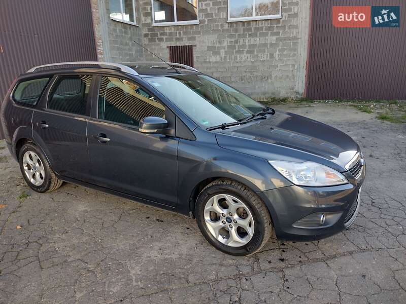 Универсал Ford Focus 2009 в Сокале
