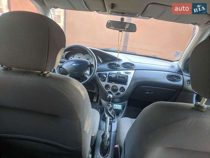 Хэтчбек Ford Focus 2004 в Мукачево фото 12 Хэтчбек Ford Focus 2004 в Мукачево