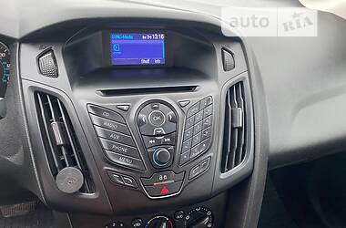 Седан Ford Focus 2012 в 