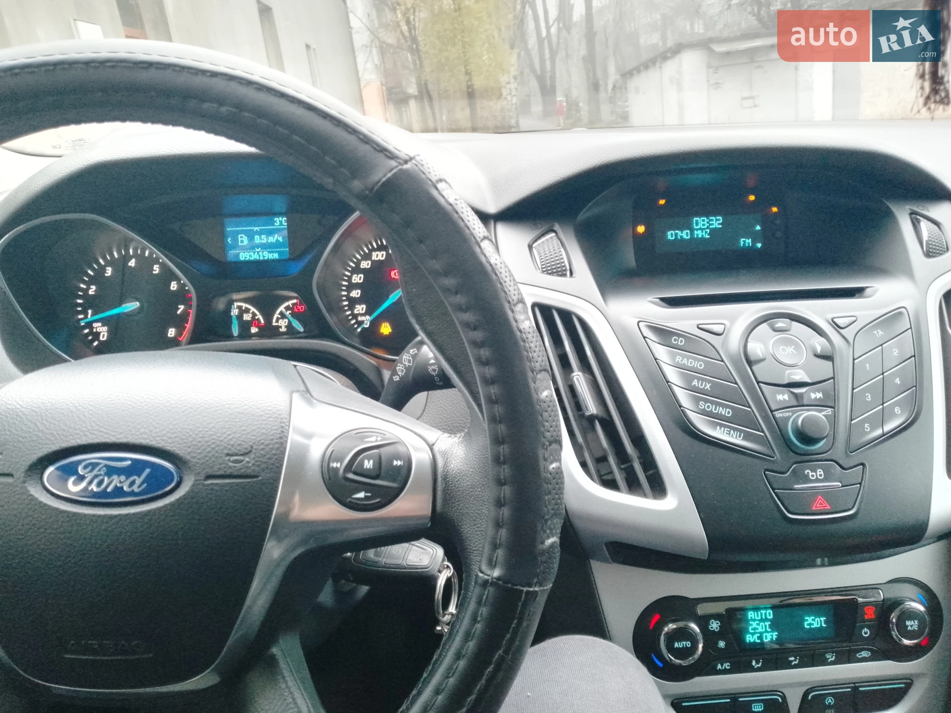 2013 Ford Focus - мініатюра 2