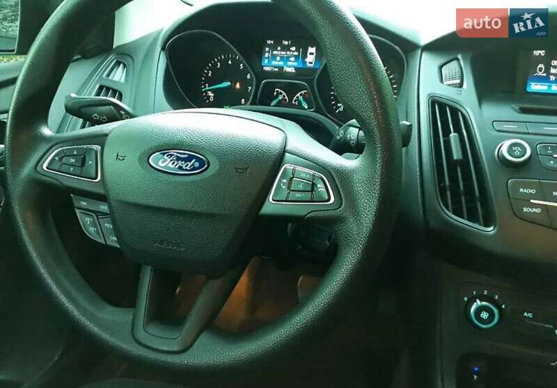 Седан Ford Focus 2015 в Полтаве