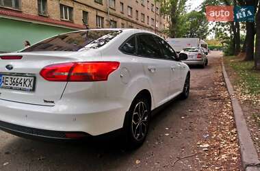 Седан Ford Focus 2016 в 
