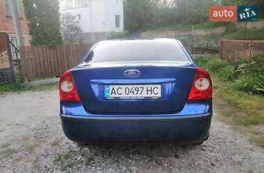 Седан Ford Focus 2006 в Луцке