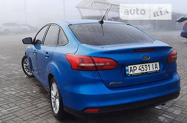 Седан Ford Focus 2015 в Днепре