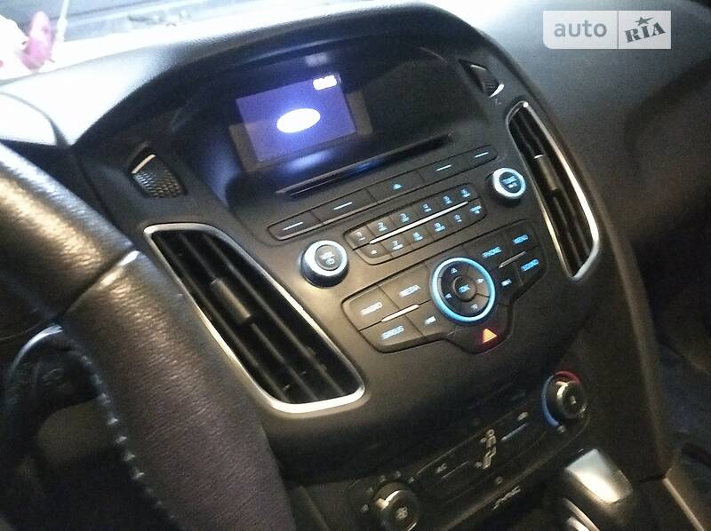 Хэтчбек Ford Focus 2016 в Шепетовке