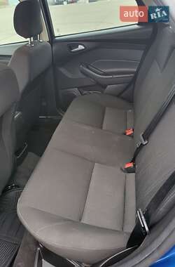 Седан Ford Focus 2017 в 