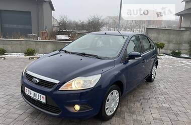 Хэтчбек Ford Focus 2010 в Львове