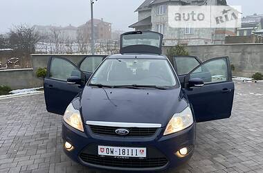 Хэтчбек Ford Focus 2010 в Львове