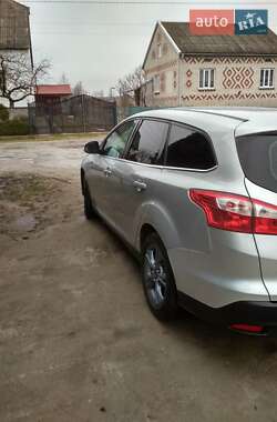 Универсал Ford Focus 2012 в 