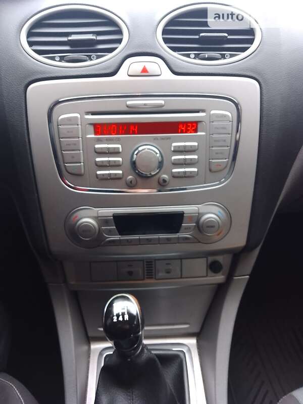 Универсал Ford Focus 2008 в Костополе