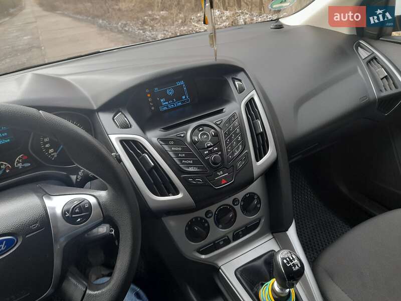 Универсал Ford Focus 2012 в Остроге фото 17 Универсал Ford Focus 2012 в Остроге
