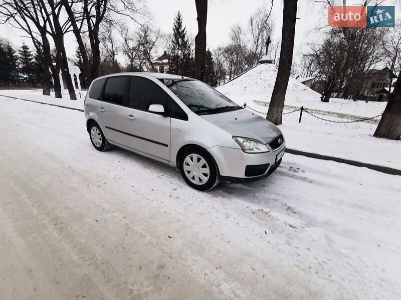 Хэтчбек Ford Focus 2006 в Городенке